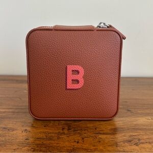 Mark & Graham travel jewelry case